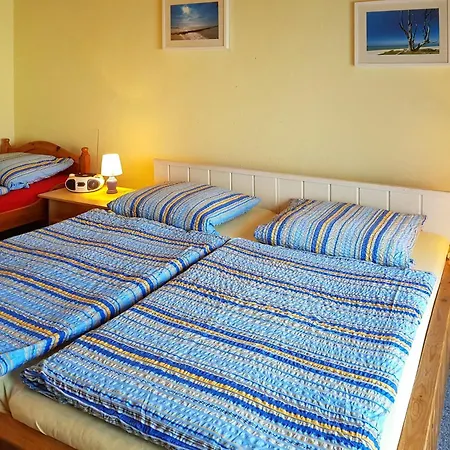 Suennros 2 Apartment Prerow